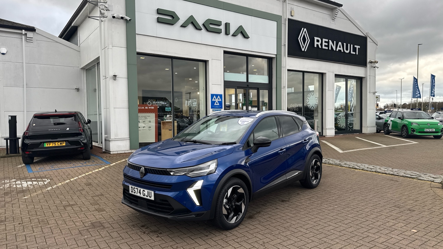 Used Renault Captur 2025 for sale - 76971103: Photo 37