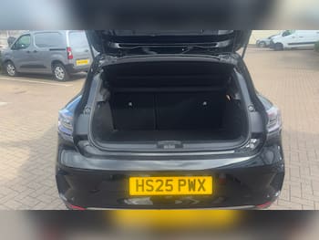 Used Renault Clio 2025 for sale - 79661615: Photo