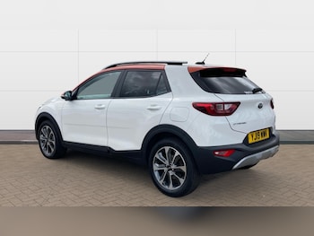 Used Kia Stonic 2019 for sale - 75196570: Photo
