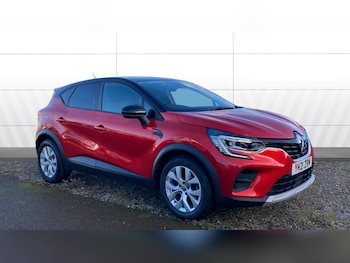 2021 (21) - 1.3 TCE 140 Iconic 5dr Petrol Hatchback