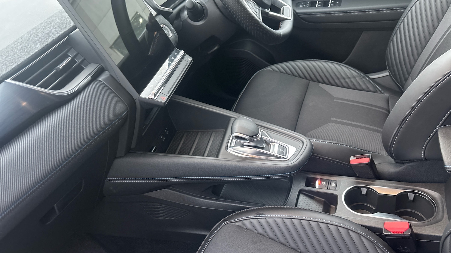 Used Renault Other 2025 for sale - 77702585: Photo 13