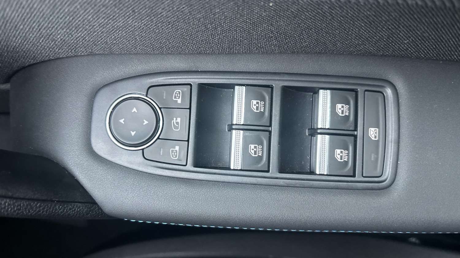 Used Renault Other 2025 for sale - 77702585: Photo 32