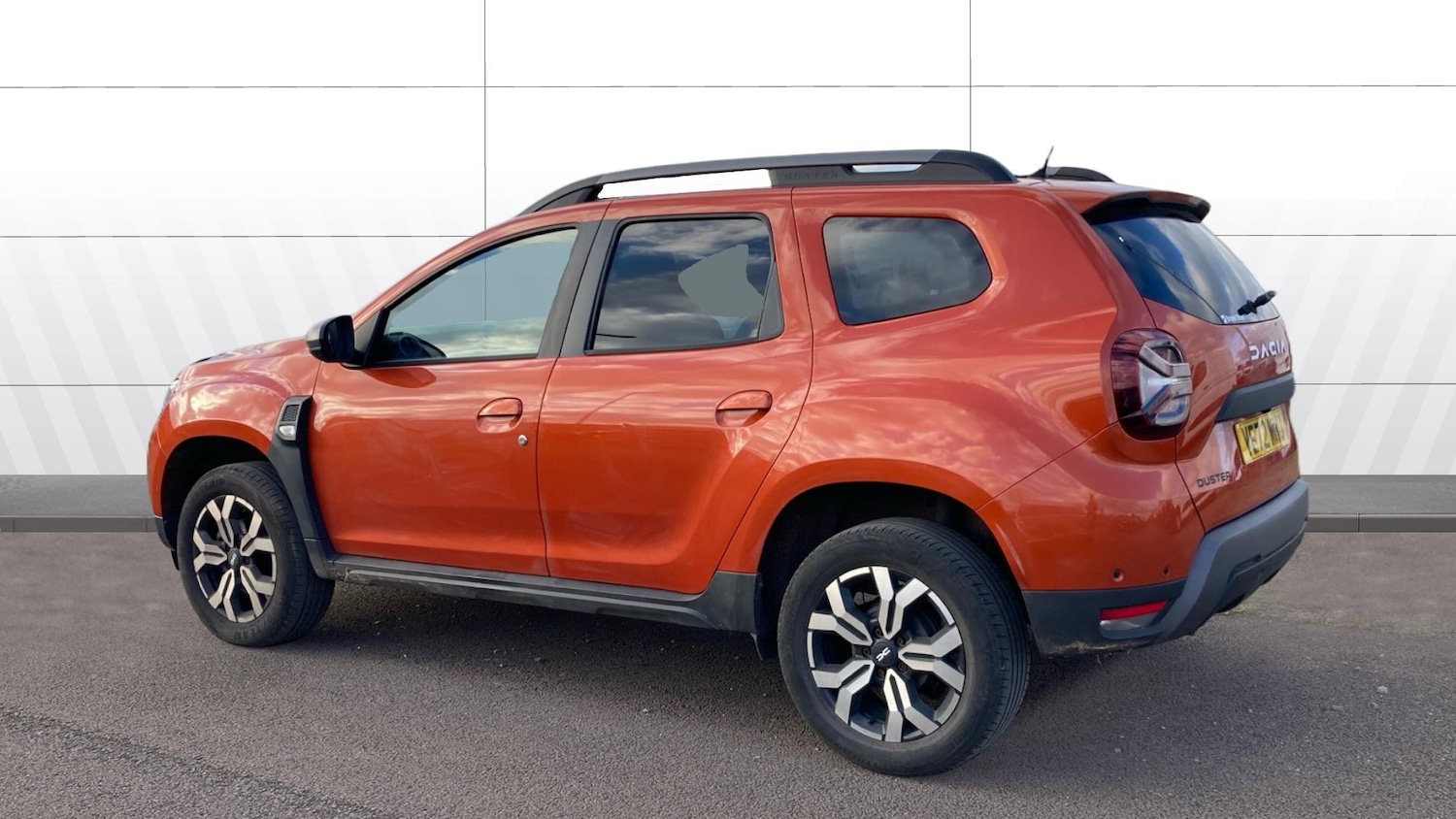 Used Dacia Duster 2023 for sale - 77079466: Photo 2