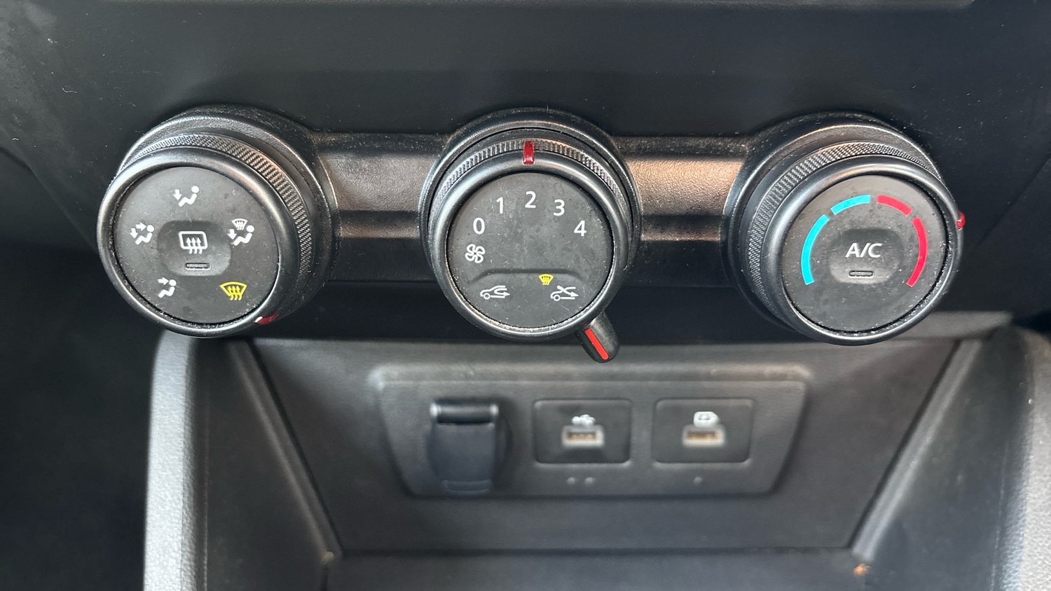 Used Dacia Duster 2022 for sale - 77629229: Photo 26