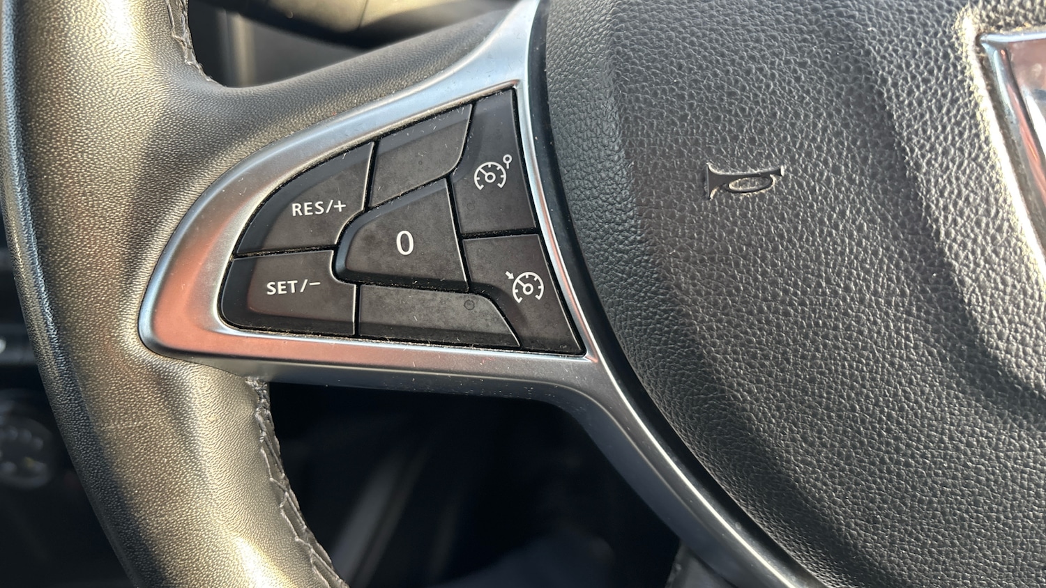 Used Dacia Duster 2022 for sale - 77629229: Photo 29