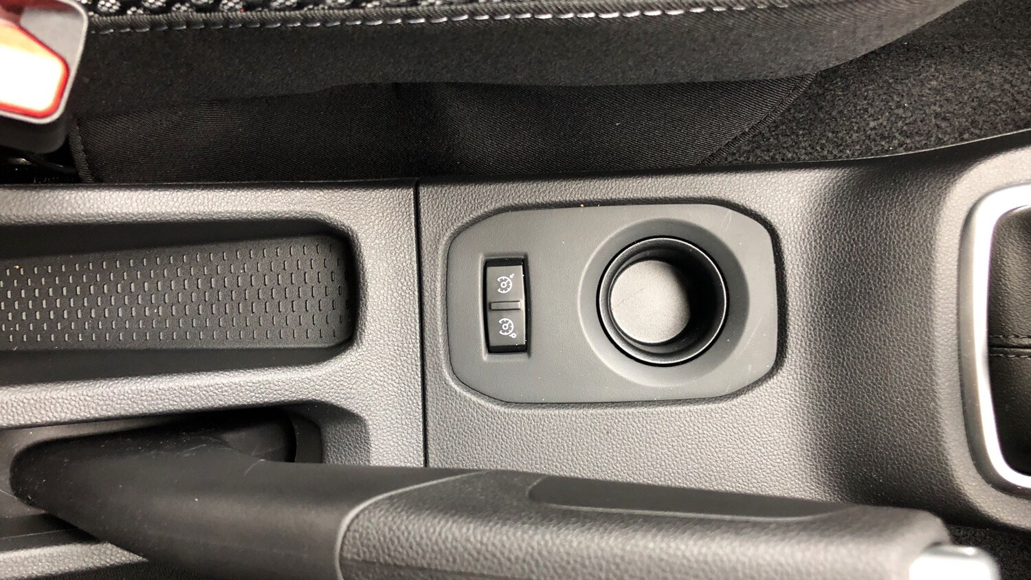 Used Dacia Duster 2019 for sale - 76218661: Photo 27