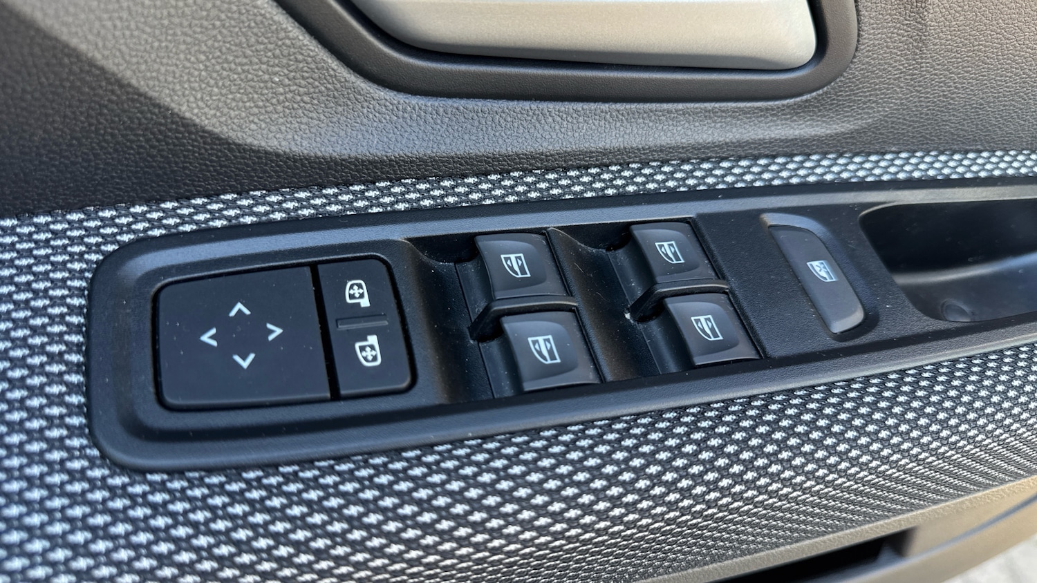 Used Dacia Sandero 2023 for sale - 78065011: Photo 25