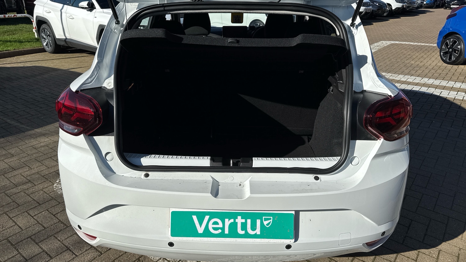 Used Dacia Sandero 2023 for sale - 78065011: Photo 4