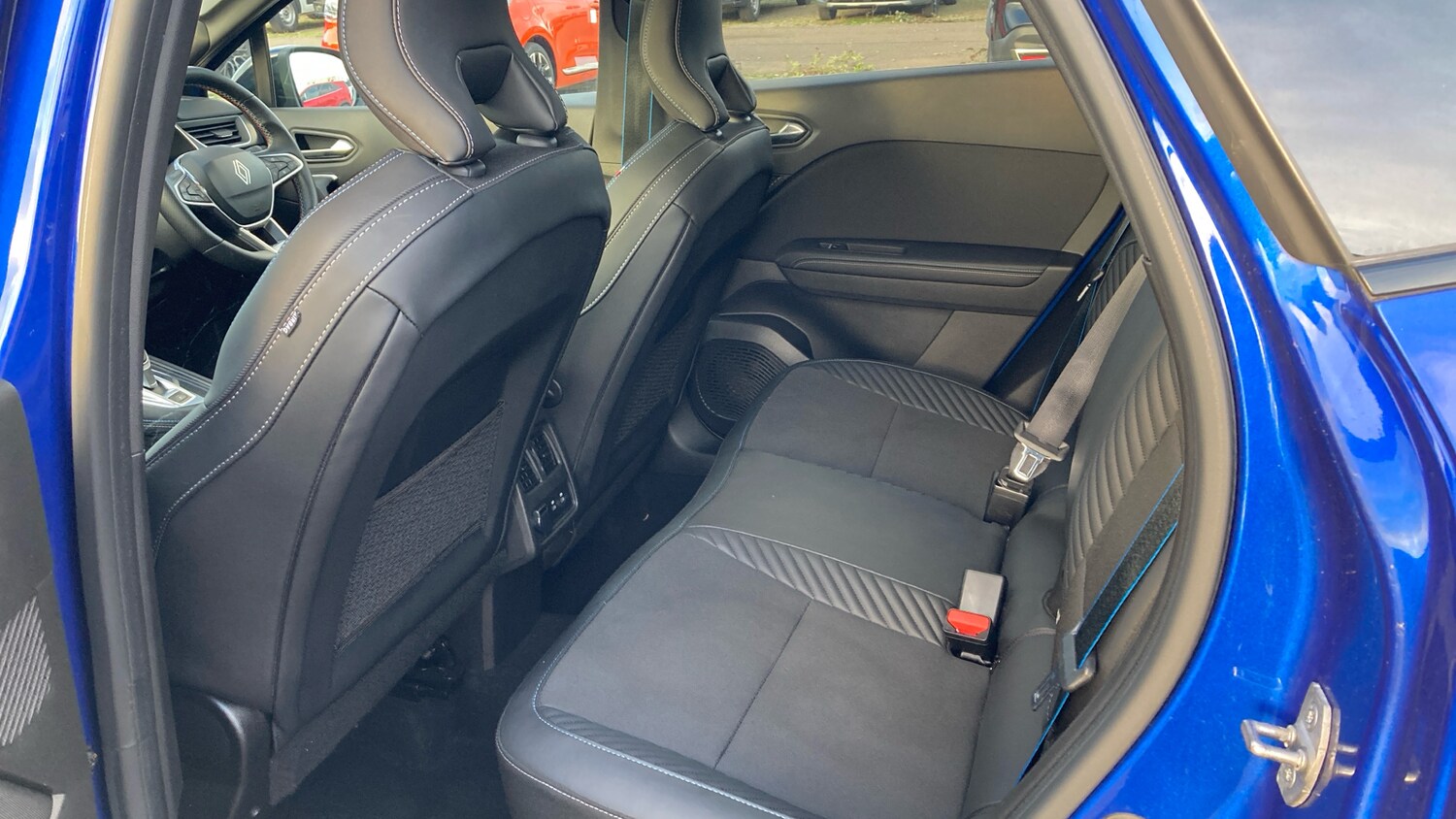 Used Renault Other 2024 for sale - 77490598: Photo 16