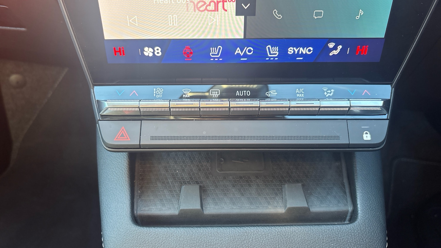 Used Renault Megane E Tech 2024 for sale - 76946710: Photo 28