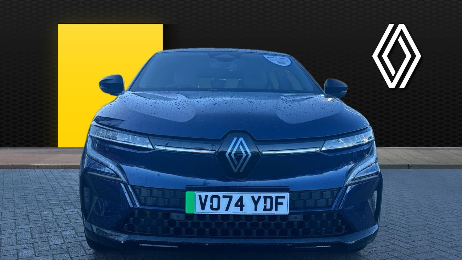 Used Renault Megane E Tech 2024 for sale - 76946710: Photo 3