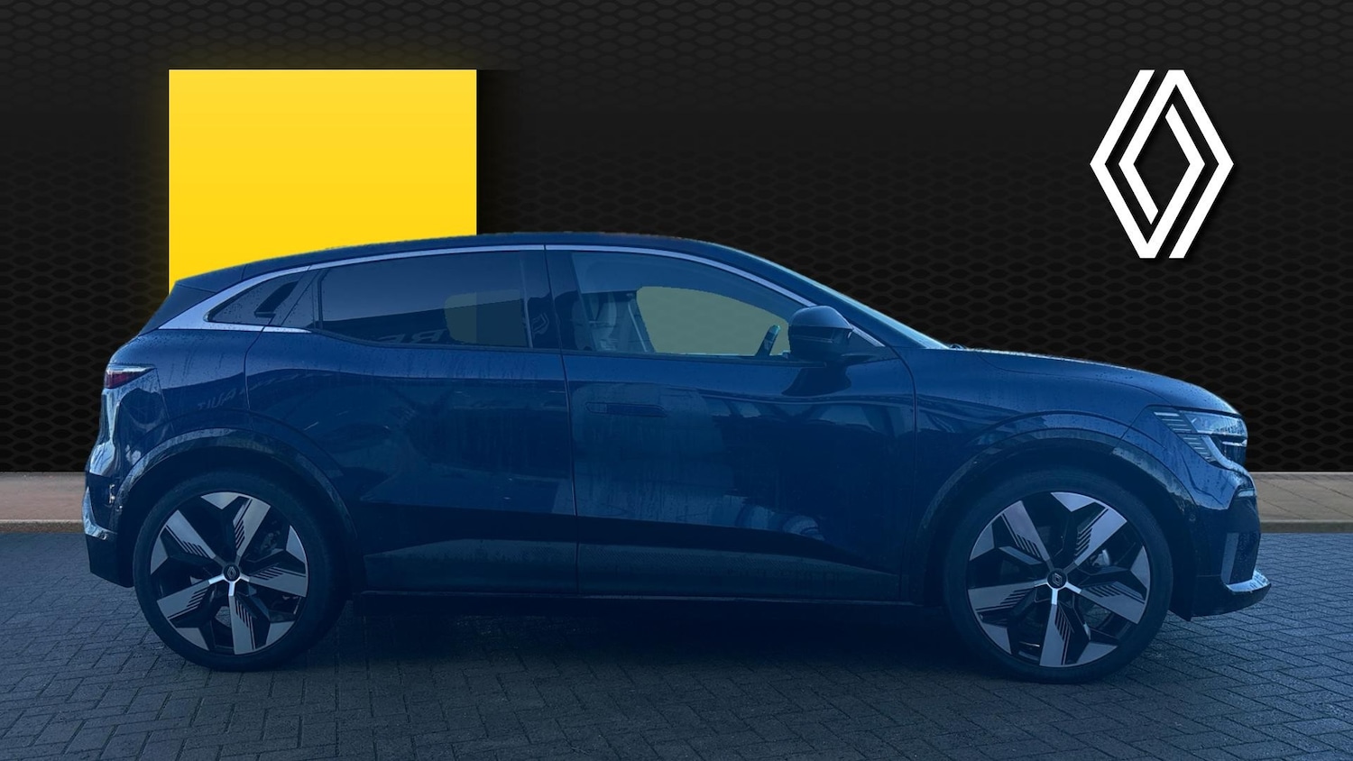 Used Renault Megane E Tech 2024 for sale - 76946710: Photo 5