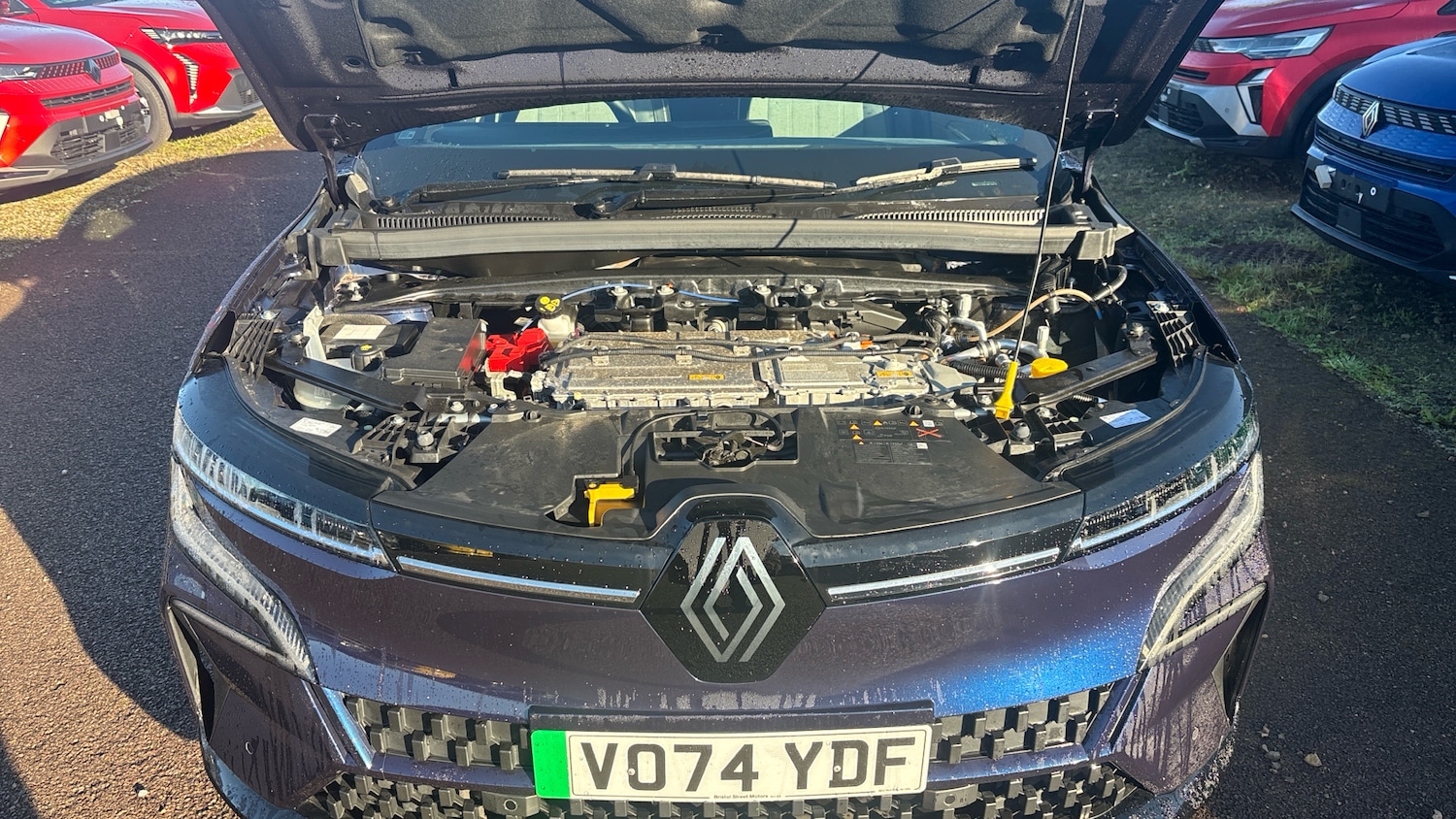 Used Renault Megane E Tech 2024 for sale - 76946710: Photo 8
