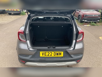 Used Renault Captur 2022 for sale - 79043125: Photo