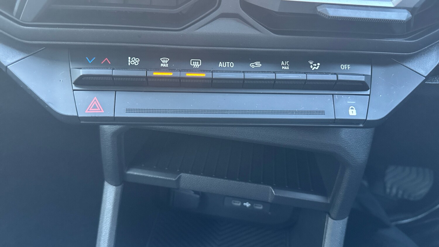 Used Dacia Duster 2025 for sale - 76831523: Photo 30