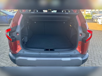 Used Dacia Duster 2025 for sale - 76831523: Photo