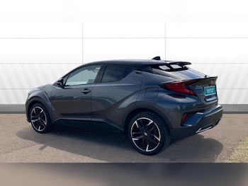 Used Toyota C-HR 2023 for sale - 78804839: Photo