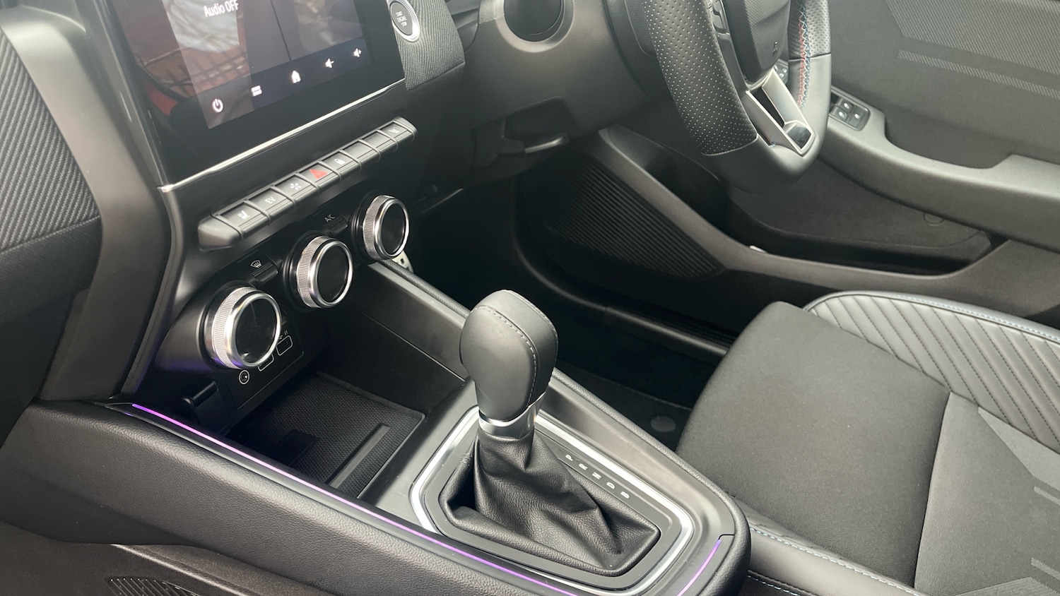 Used Renault Clio 2025 for sale - 77403755: Photo 13