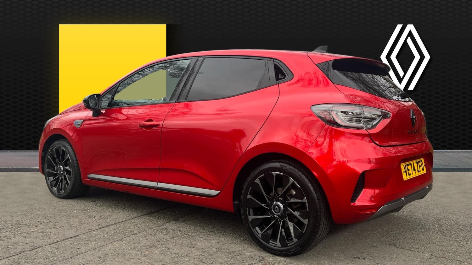 Used Renault Clio 2025 for sale - 77403755: Photo 2