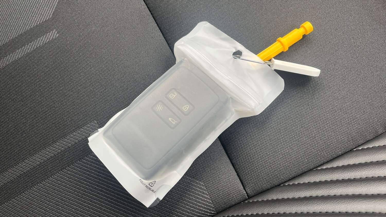 Used Renault Clio 2025 for sale - 77403755: Photo 20