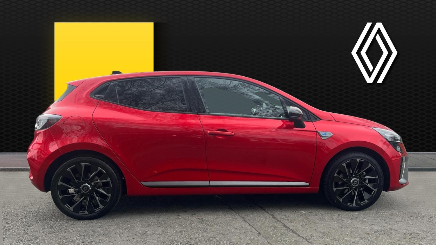 Used Renault Clio 2025 for sale - 77403755: Photo 5