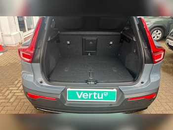 Used Volvo XC40 2023 for sale - 78581944: Photo