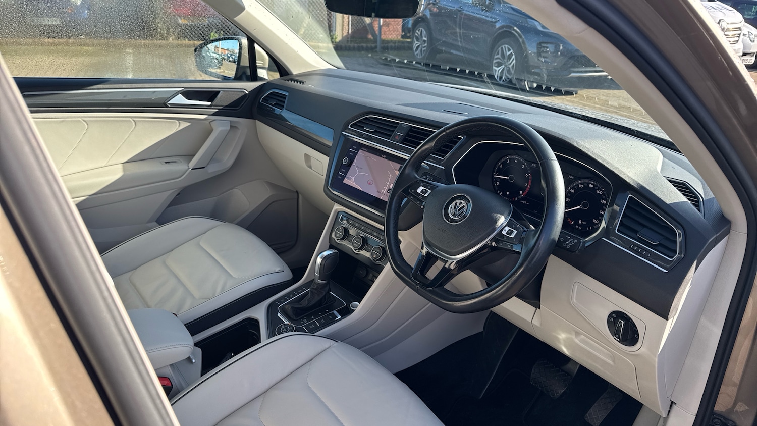 Used Volkswagen Tiguan 2017 for sale - 78081584: Photo 11