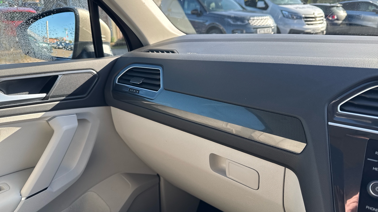 Used Volkswagen Tiguan 2017 for sale - 78081584: Photo 23