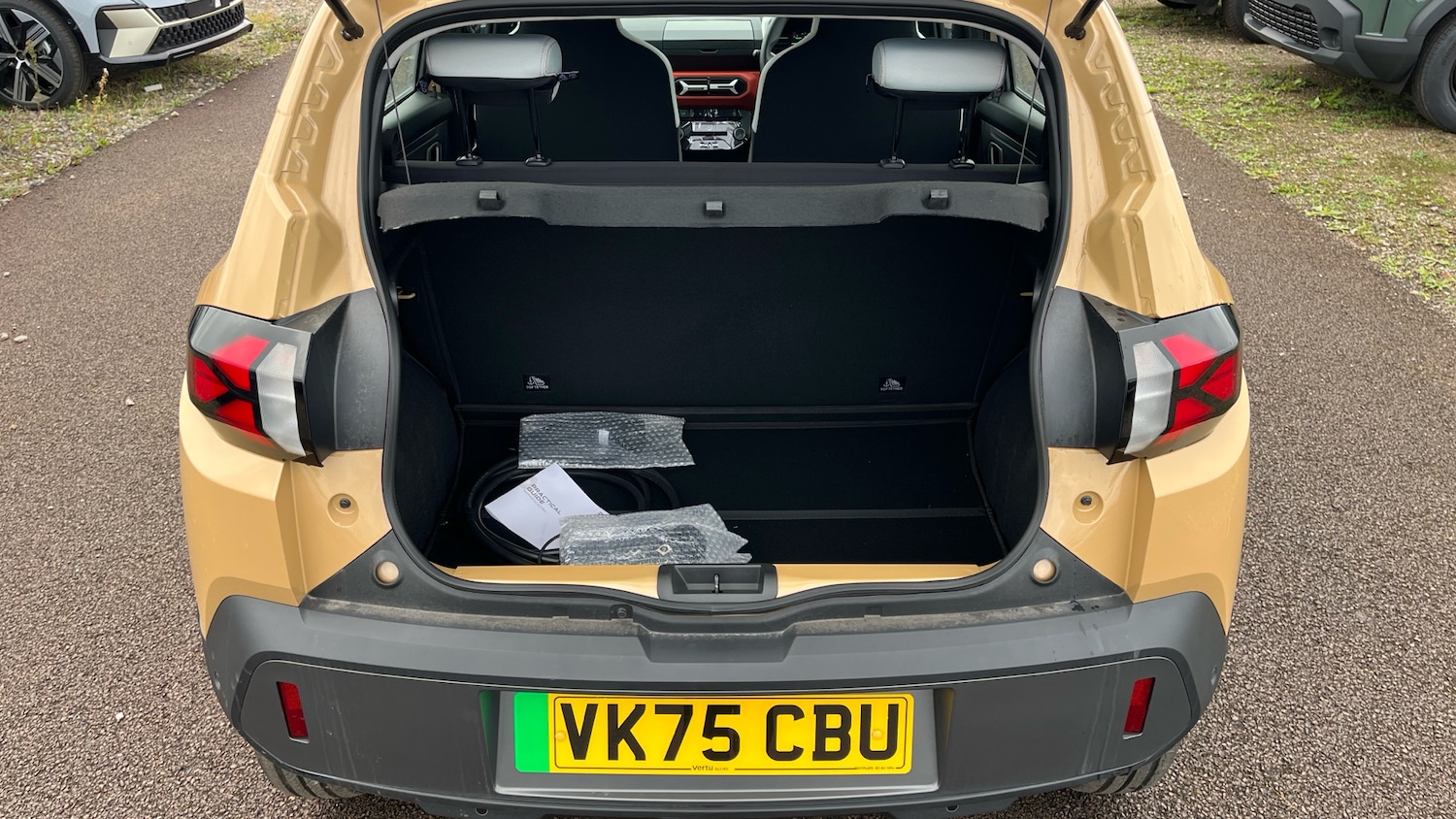 Used Dacia Spring 2025 for sale - 76322443: Photo 4