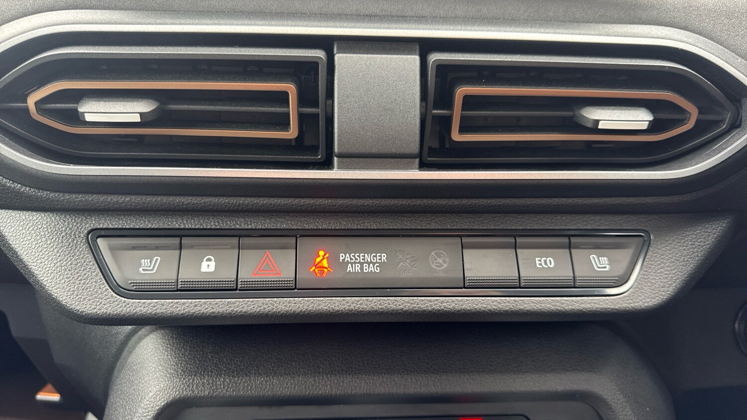 Used Dacia Jogger 2024 for sale - 77749526: Photo 32