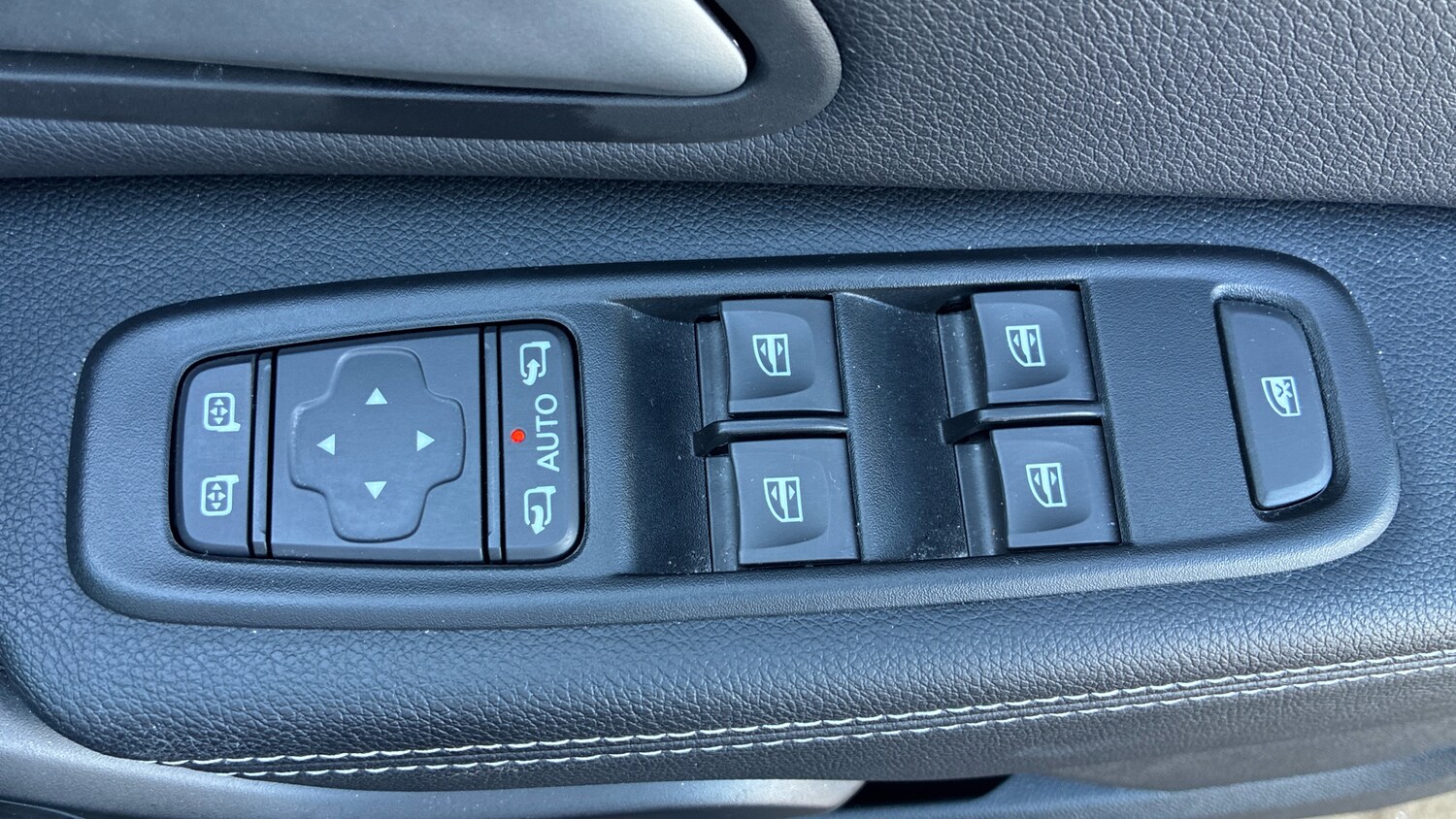 Used Dacia Duster 2024 for sale - 78000790: Photo 40