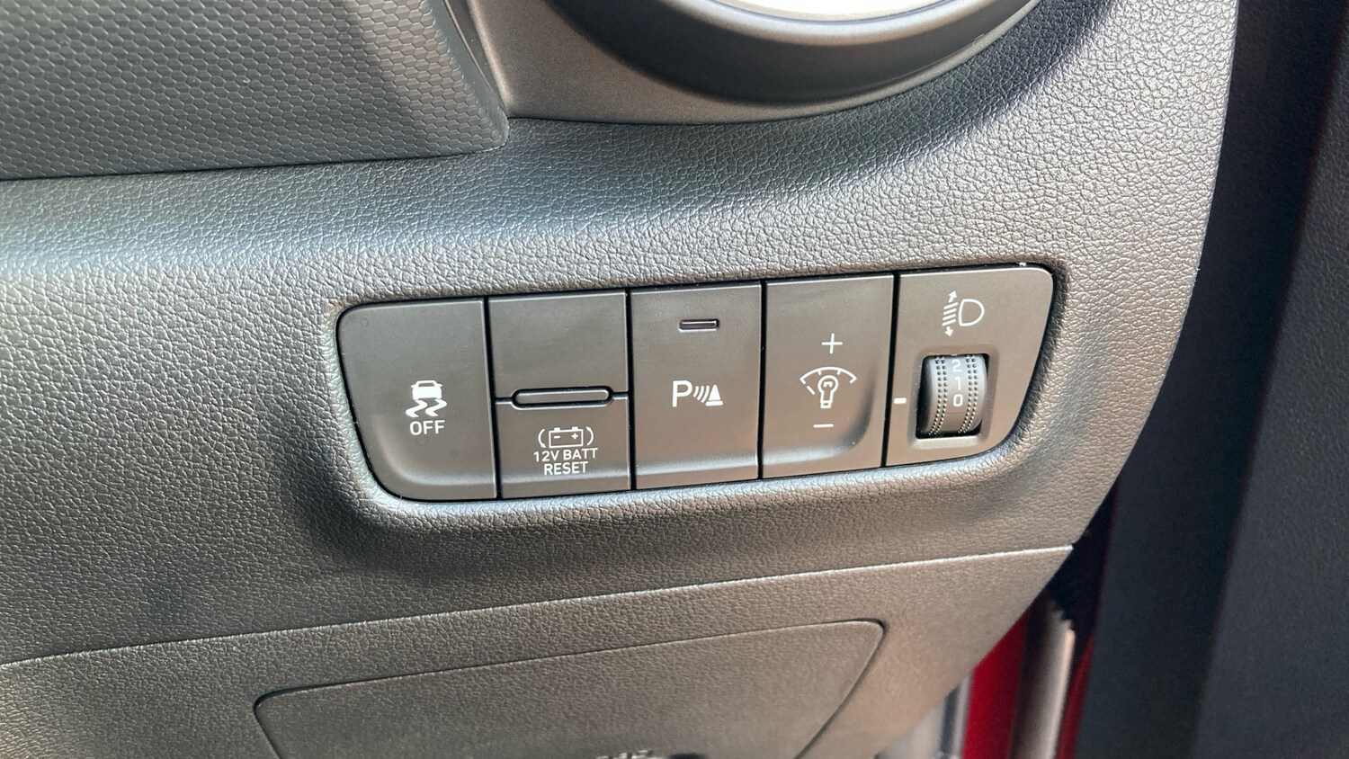 Used Hyundai KONA 2021 for sale - 77871885: Photo 22