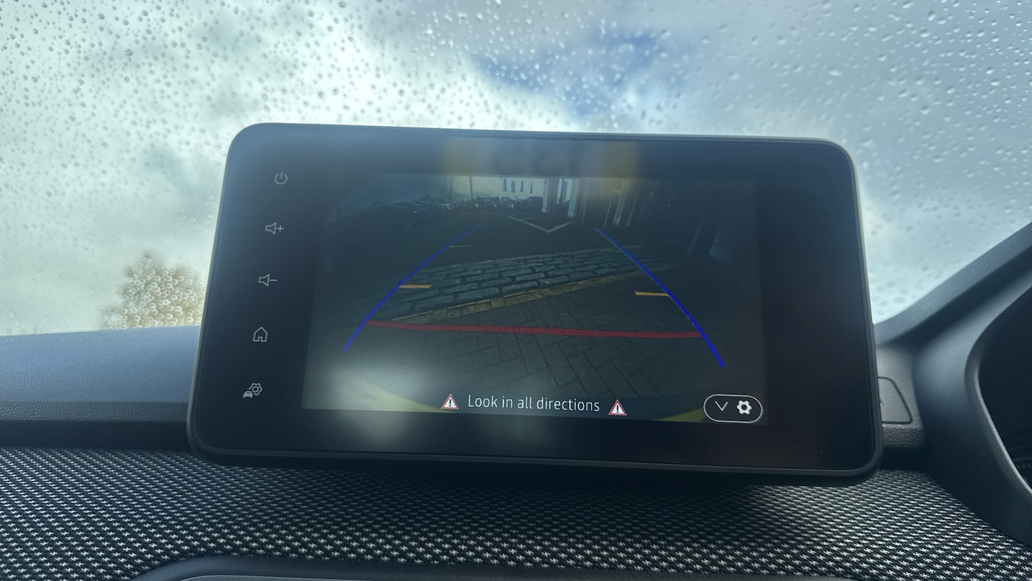 Used Dacia Sandero Stepway 2024 for sale - 76450269: Photo 28