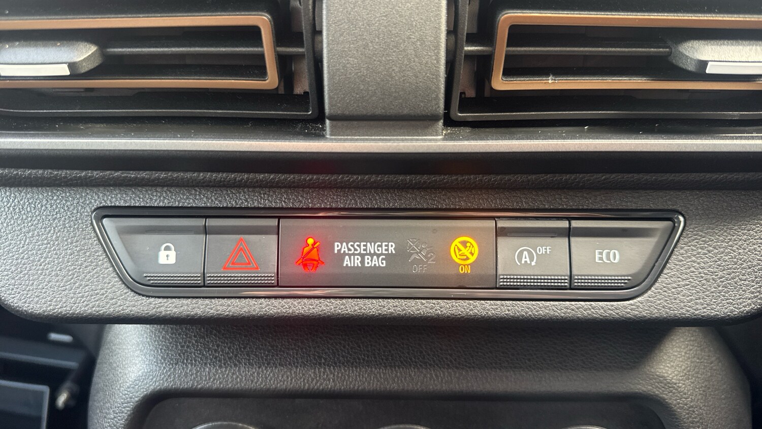 Used Dacia Sandero Stepway 2024 for sale - 76450269: Photo 29