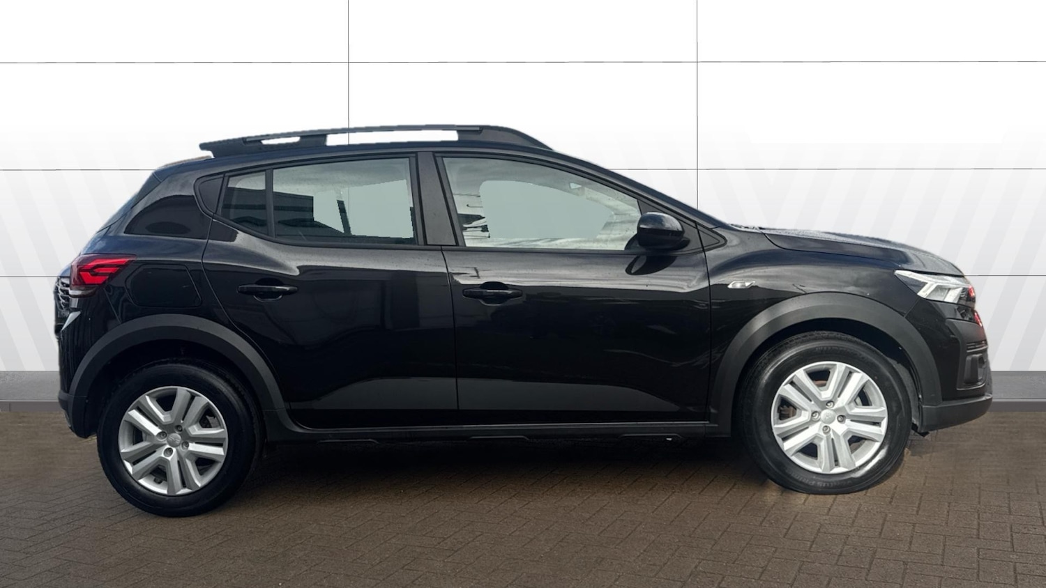 Used Dacia Sandero Stepway 2024 for sale - 76450269: Photo 5