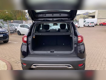 Used Renault Captur 2017 for sale - 76505498: Photo