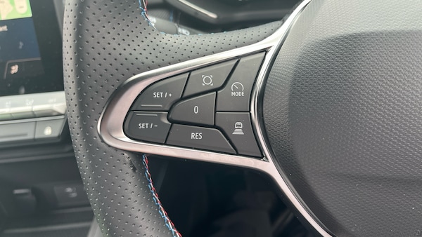 Used Renault Captur 2025 for sale - 76170613: Photo 21