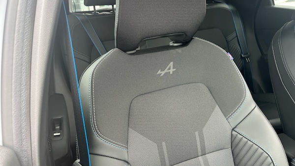 Used Renault Captur 2025 for sale - 76170613: Photo 38
