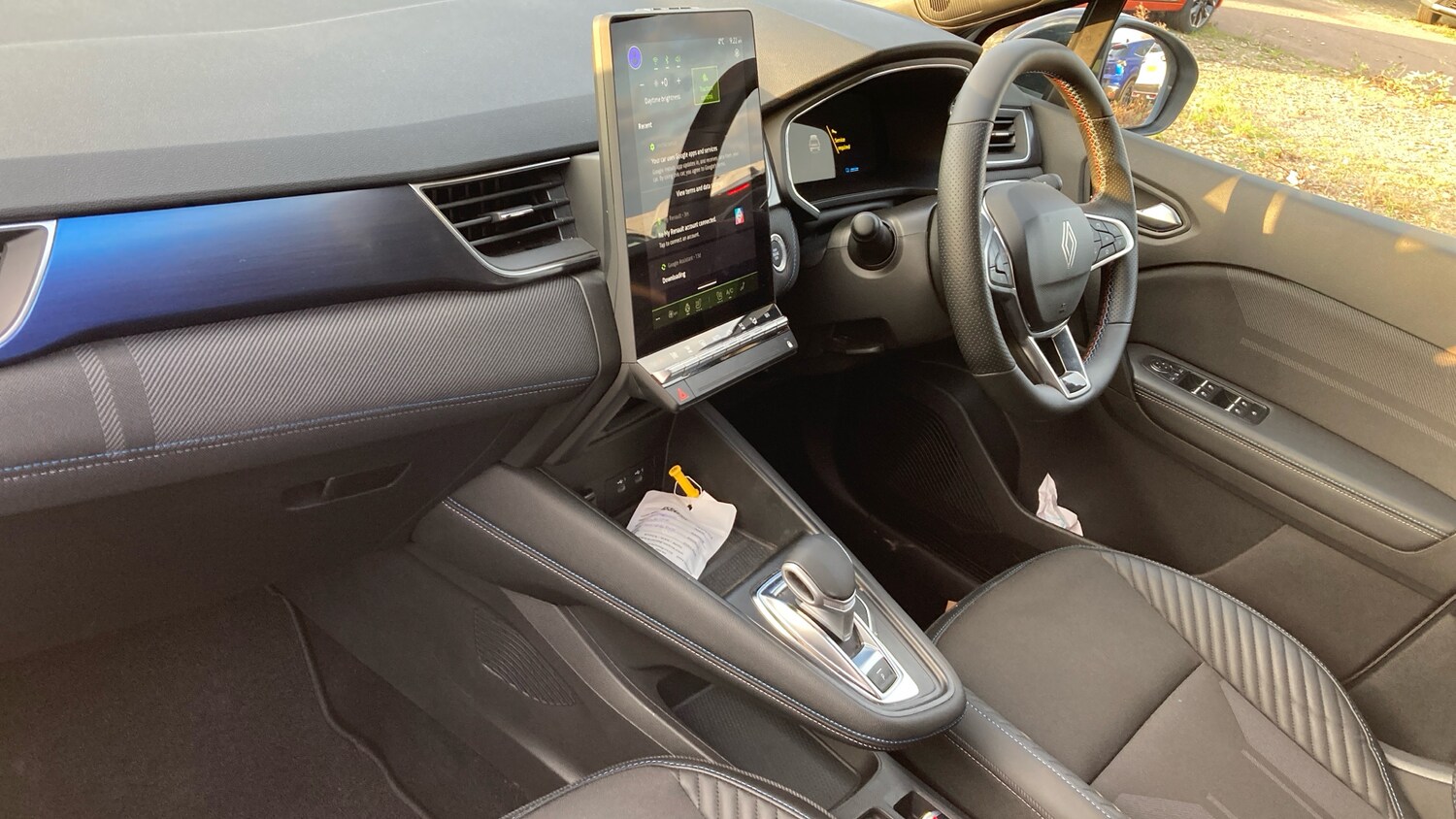 Used Renault Other 2024 for sale - 77490601: Photo 9