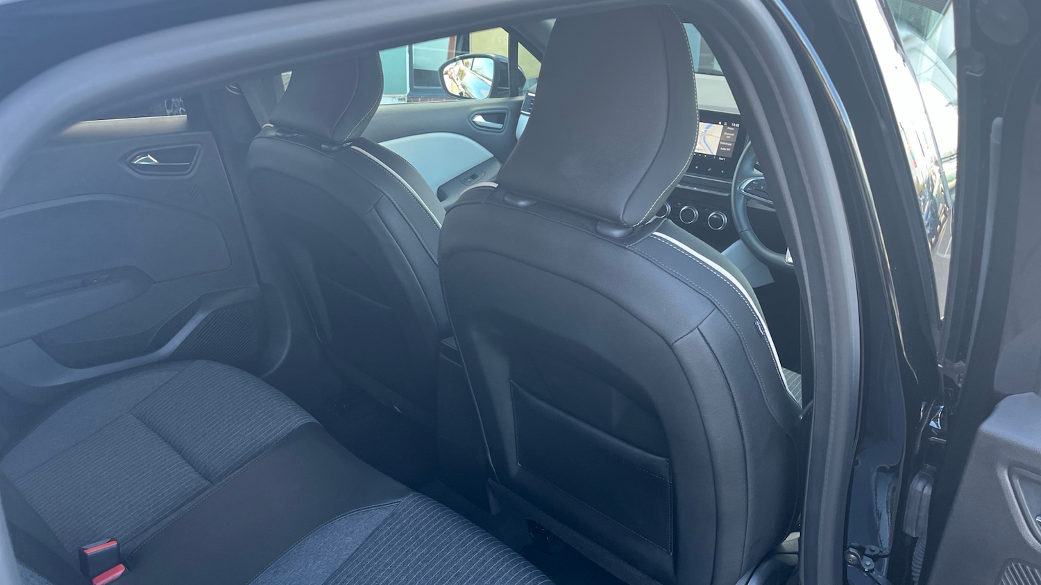 Used Renault Clio 2022 for sale - 78027059: Photo 41