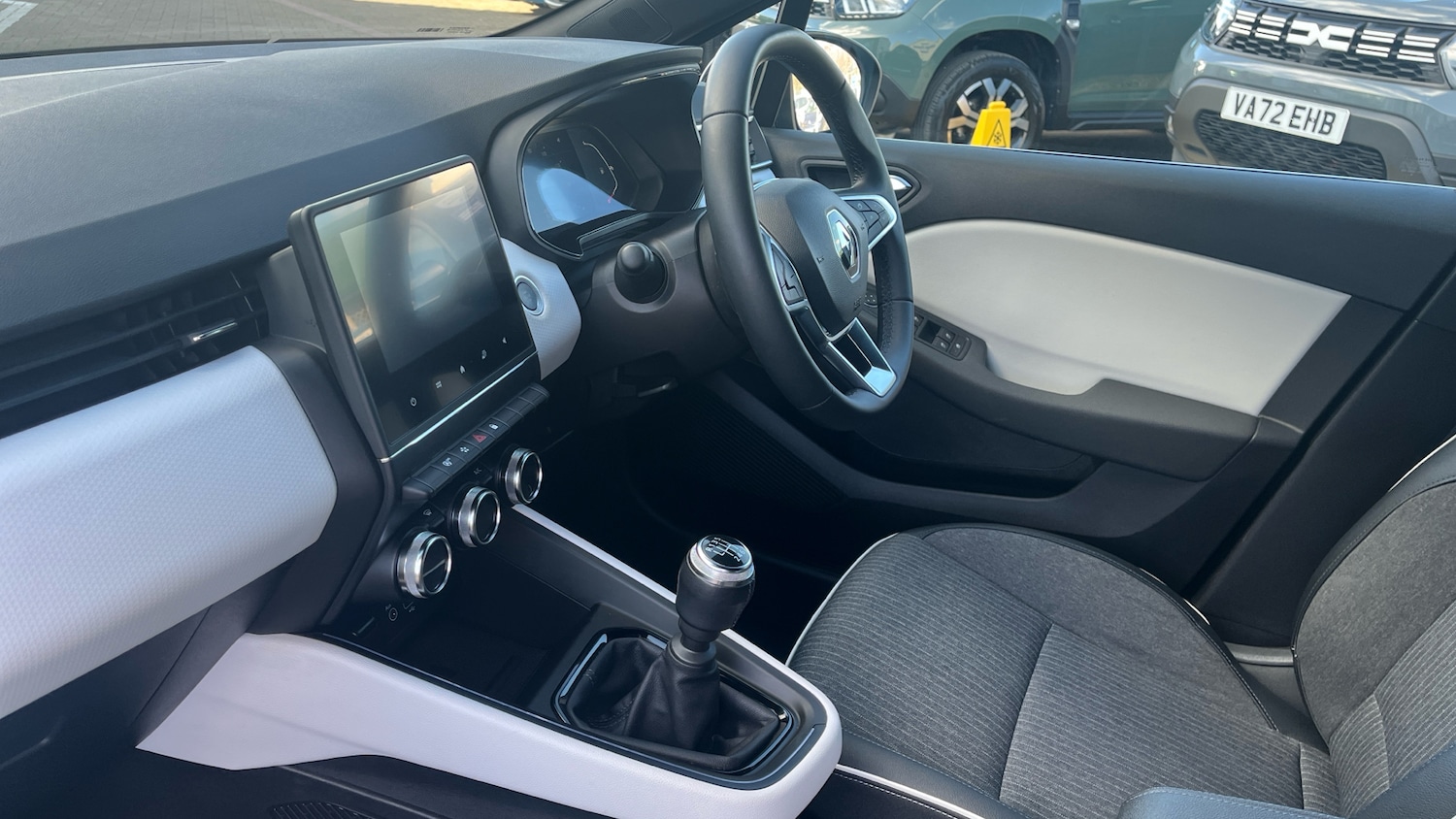 Used Renault Clio 2022 for sale - 78027059: Photo 9