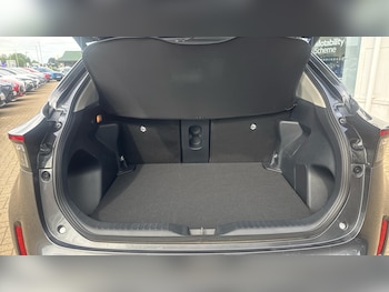Used Toyota Yaris Cross 2024 for sale - 78939332: Photo