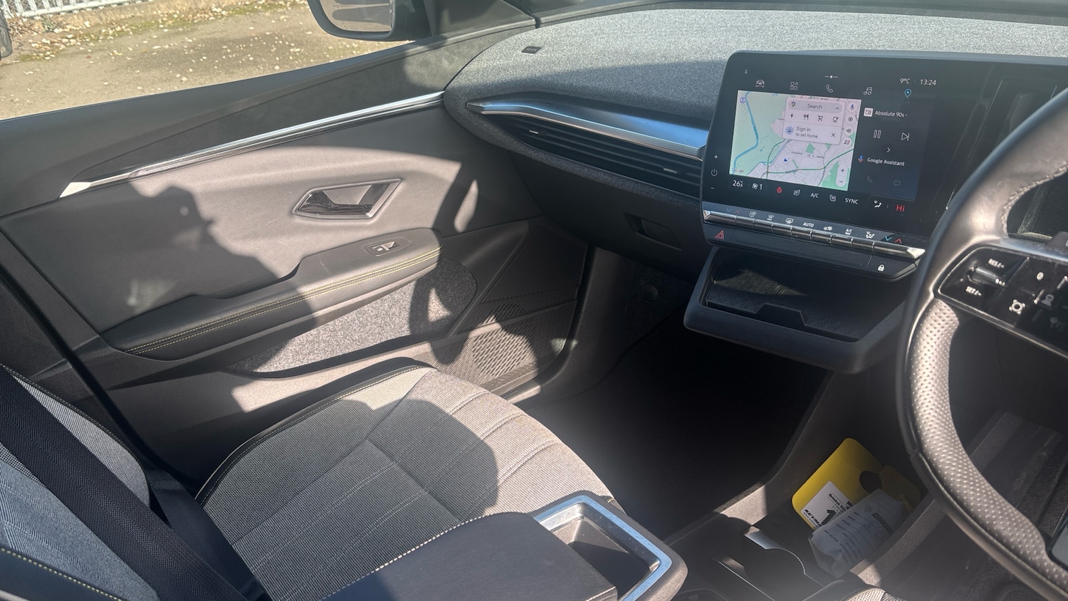 Used Renault Megane E Tech 2023 for sale - 76734933: Photo 14