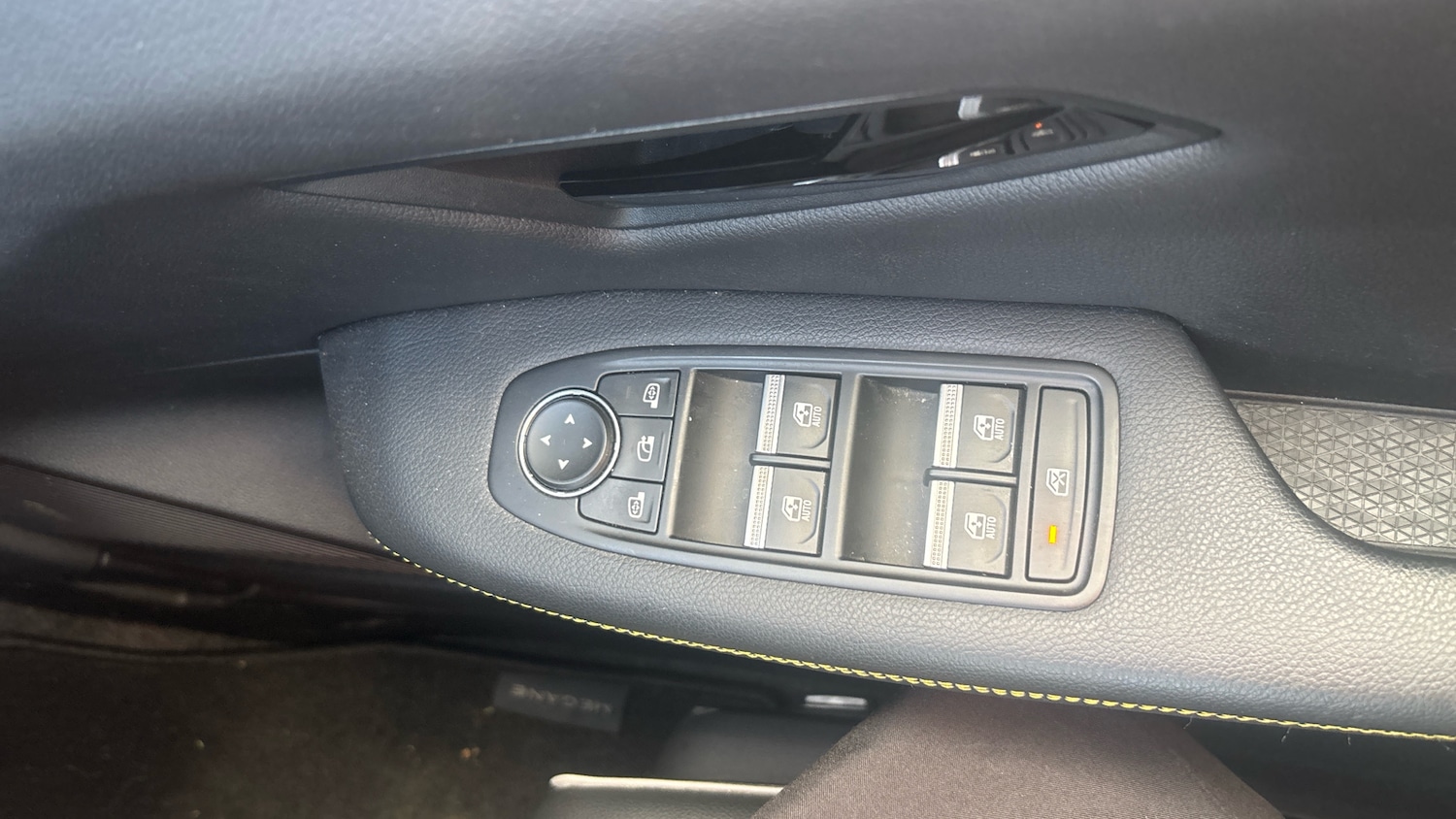 Used Renault Megane E Tech 2023 for sale - 76734933: Photo 24