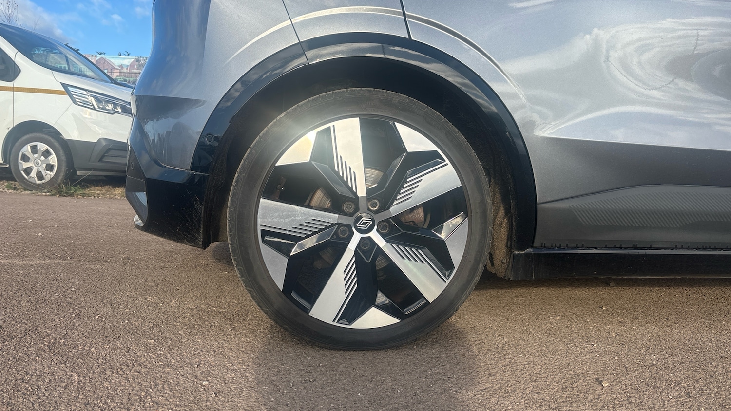 Used Renault Megane E Tech 2023 for sale - 76734933: Photo 7