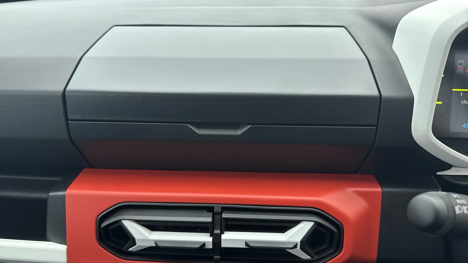 Used Dacia Spring 2025 for sale - 76322451: Photo 12