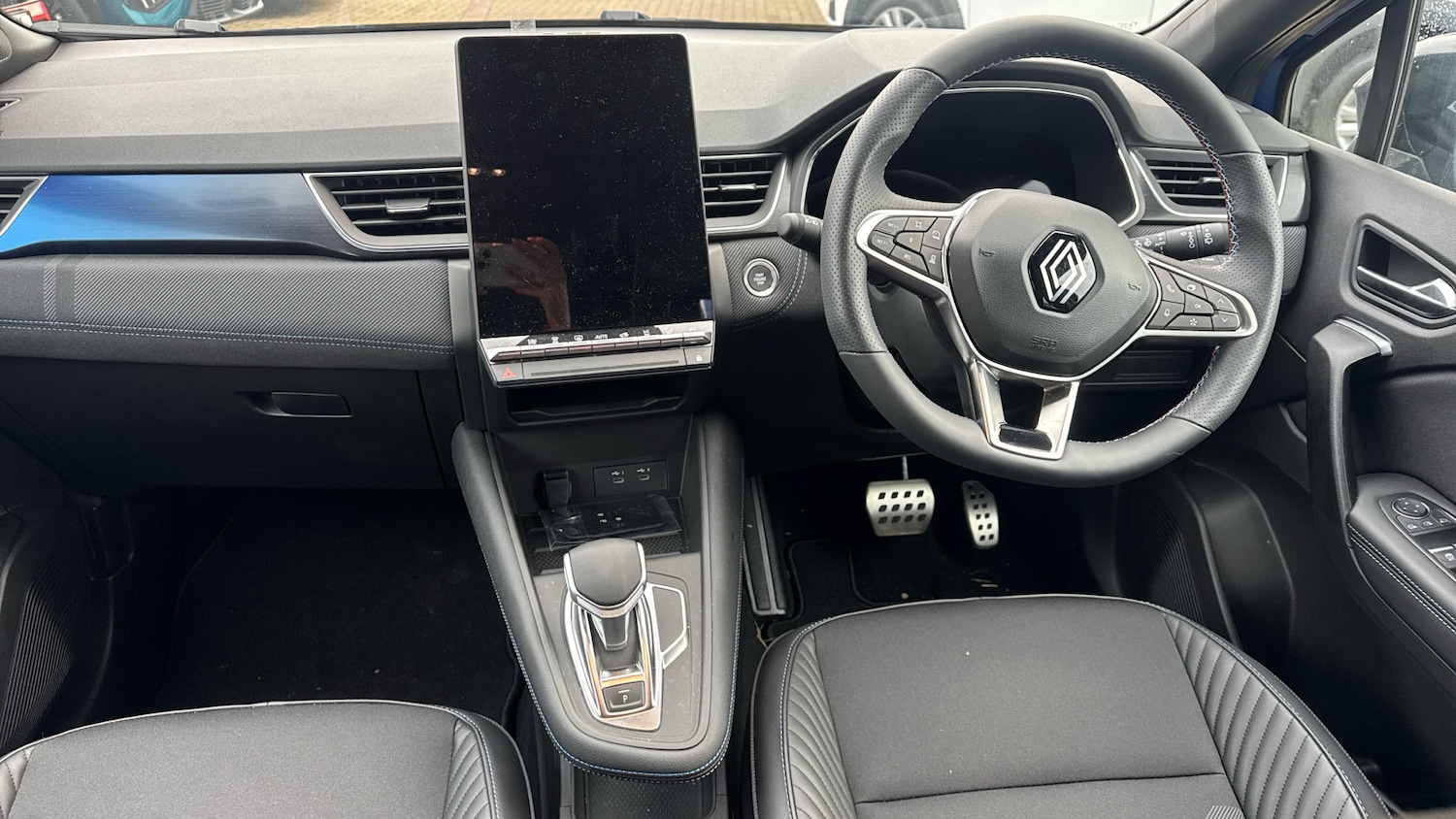 Used Renault Captur 2025 for sale - 77261321: Photo 10