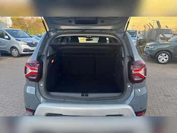 Used Dacia Duster 2022 for sale - 77640007: Photo