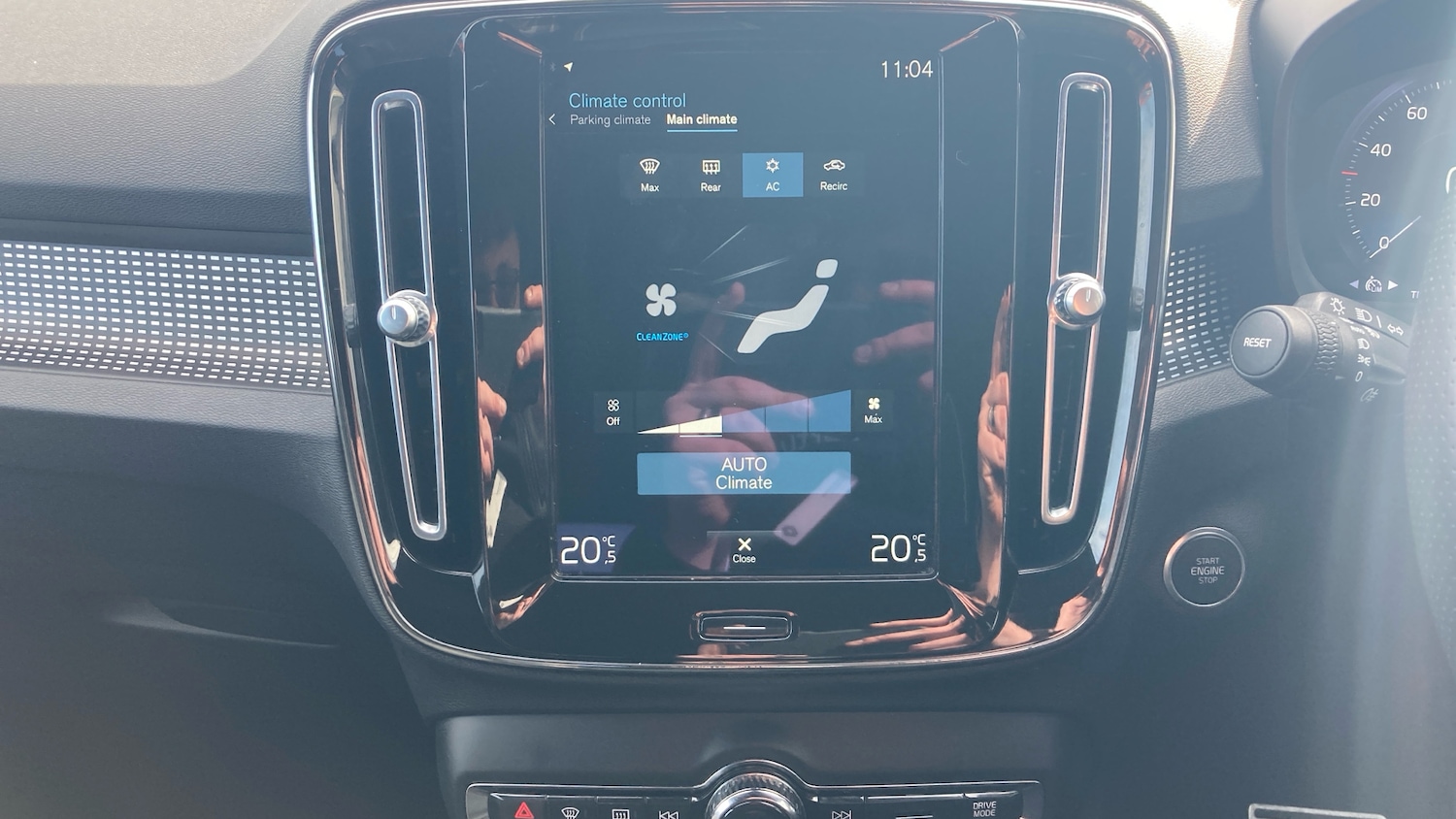 Used Volvo XC40 2021 for sale - 78004257: Photo 29