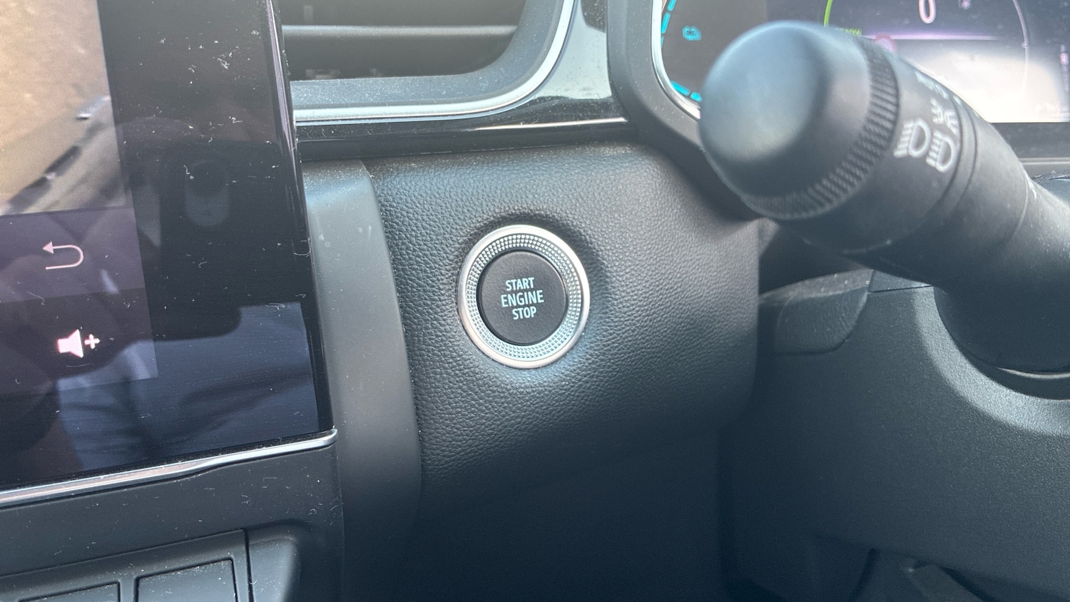 Used Renault Captur 2022 for sale - 78081600: Photo 27